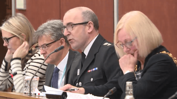 Screenshot 2022-12-14 at 19.30.31